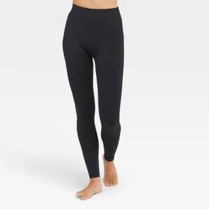 Assets by Spanx Smoothing Black Leggings S